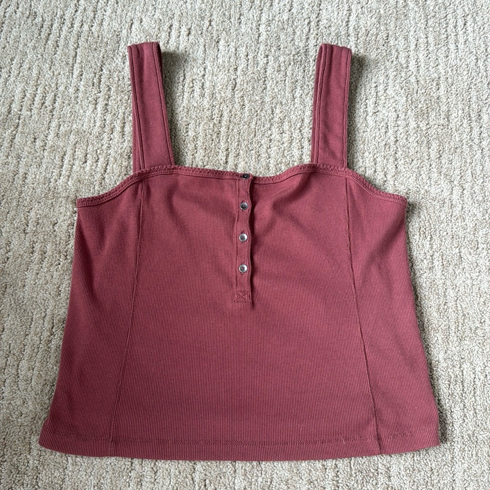 Abercrombie Cropped Tank!
